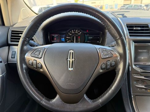 Used 2014 Lincoln MKX FWD image 14