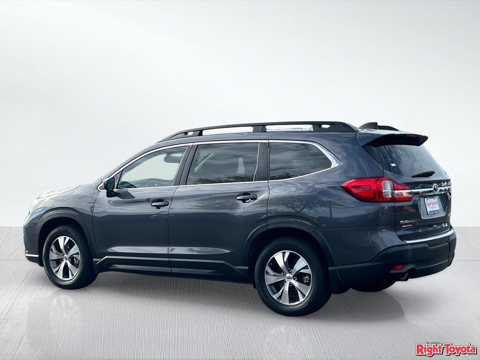 Used 2020 Subaru Ascent Premium w/ Convenience Package AWD/4WD image 4