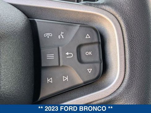 Used 2023 Ford Bronco Badlands AWD/4WD image 15