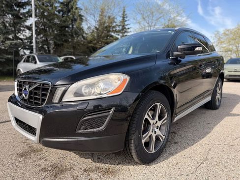 Used 2013 Volvo XC60 T6 AWD/4WD image 3