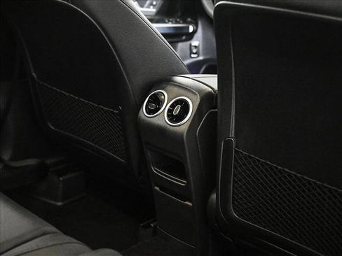 New 2026 Mercedes-Benz GLB 250 4MATIC image 19