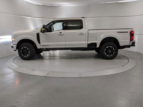 New 2025 Ford F250 Lariat w/ Lariat Ultimate Package image 5