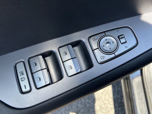 Certified 2025 Hyundai Palisade SEL AWD/4WD image 33