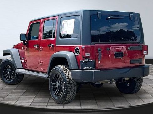 Used 2012 Jeep Wrangler Unlimited Sport AWD/4WD image 4