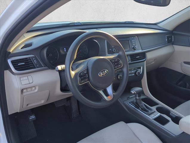 Used 2017 Kia Optima LX FWD image 17