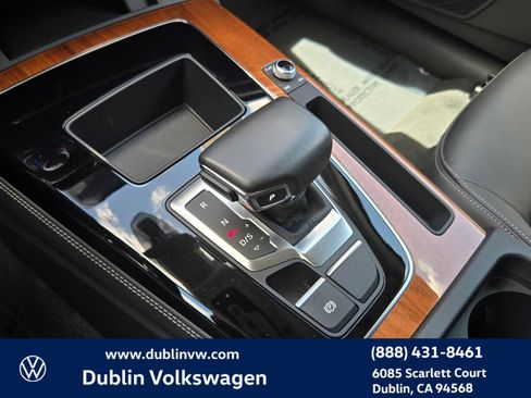 Used 2023 Audi Q5 2.0T Premium Plus w/ Premium Plus Package AWD/4WD image 18