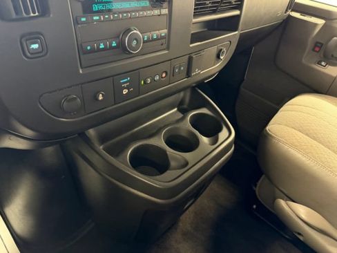 Used 2024 Chevrolet Express 3500 LT w/ LT Preferred Equipment Group RWD image 18