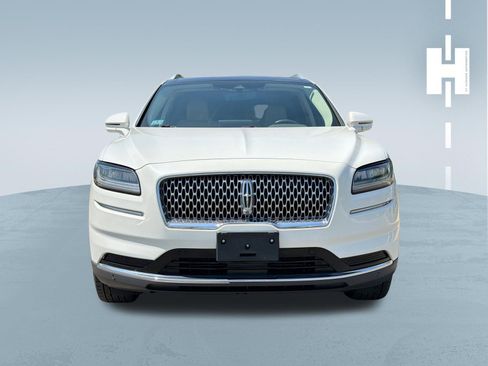 Used 2021 Lincoln Nautilus Reserve w/ Equipment Group 201A AWD/4WD image 3