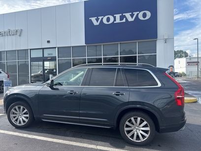 Used 2017 Volvo XC90 T6 Momentum w/ Vision Package
