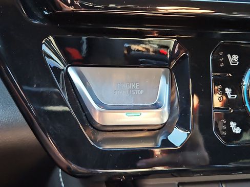 Certified 2024 GMC Sierra 1500 AT4X w/ AT4X AEV Edition AWD/4WD image 18