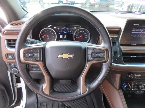 Used 2021 Chevrolet Tahoe High Country w/ Premium Package image 35