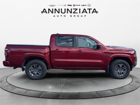 Certified 2025 Nissan Frontier SV image 6