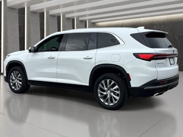 Used 2025 Buick Enclave Preferred FWD image 4