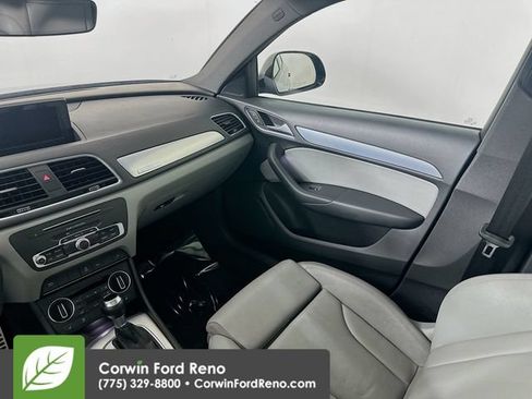Used 2018 Audi Q3 2.0T Premium w/ Convenience Package AWD/4WD image 22