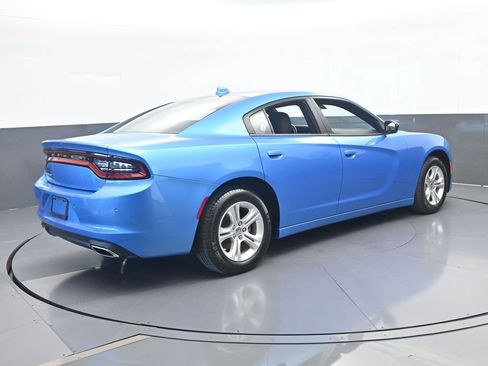 Used 2023 Dodge Charger SXT RWD image 6