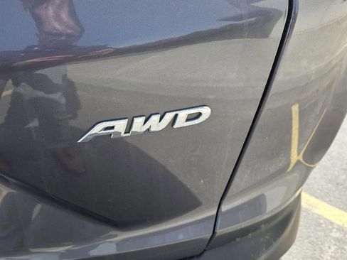 Used 2019 Honda CR-V EX image 9