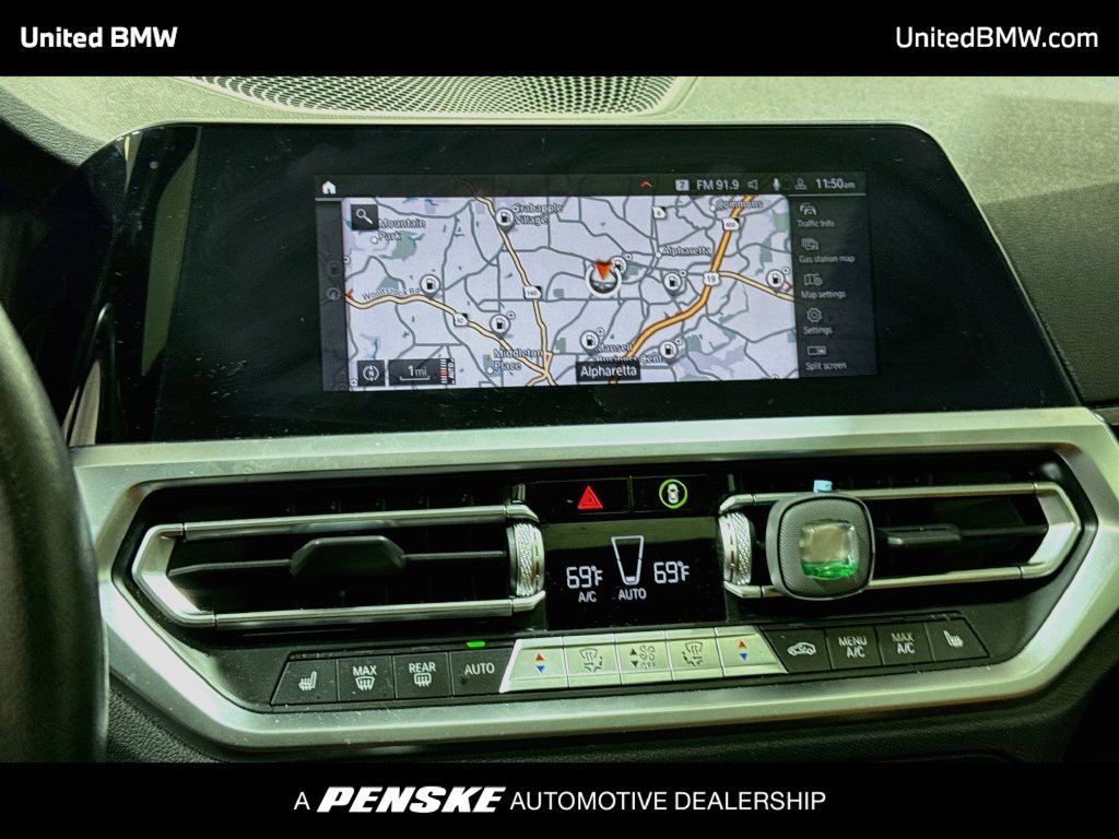 Used 2022 BMW 230i Coupe w/ Convenience Package RWD image 17