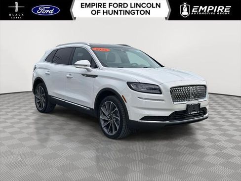 Used 2022 Lincoln Nautilus Reserve w/ Equipment Group 201A image 1