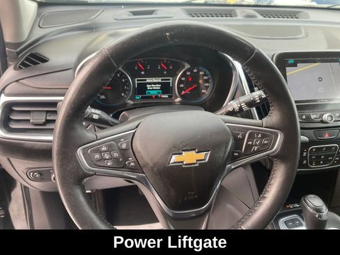 Used 2018 Chevrolet Equinox Premier image 18