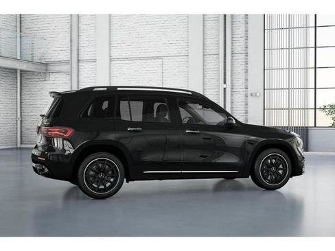 New 2026 Mercedes-Benz GLB 35 AMG 4MATIC image 18