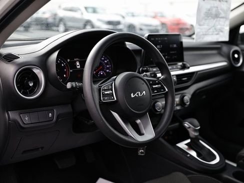 Used 2024 Kia Forte LXS image 20