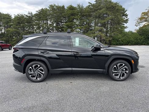 New 2026 Hyundai Tucson Limited image 8