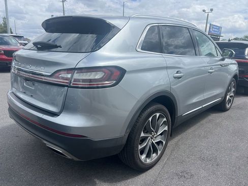 Used 2023 Lincoln Nautilus Reserve image 3