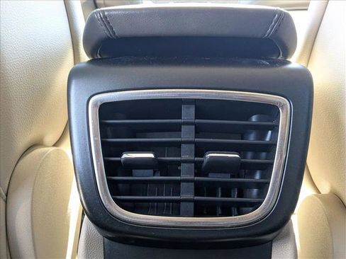 Used 2019 Lincoln Nautilus FWD image 15