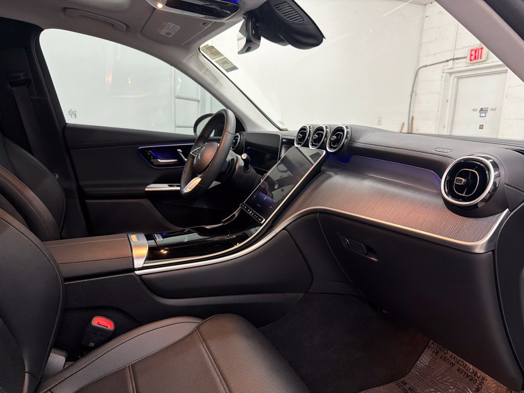 Certified 2024 Mercedes-Benz GLC 300 image 31