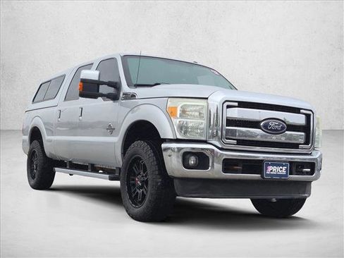 Used 2012 Ford F250 Lariat w/ Lariat Ultimate Pkg AWD/4WD image 3