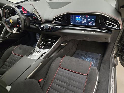 Used 2026 Ferrari Purosangue image 29