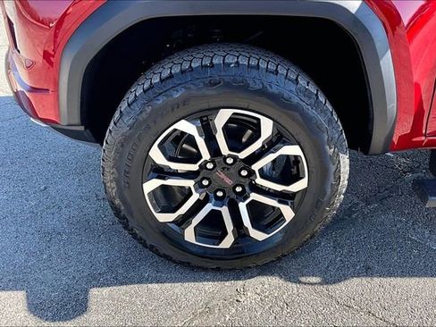 Used 2026 GMC Canyon AT4 w/ AT4 Premium Package image 35