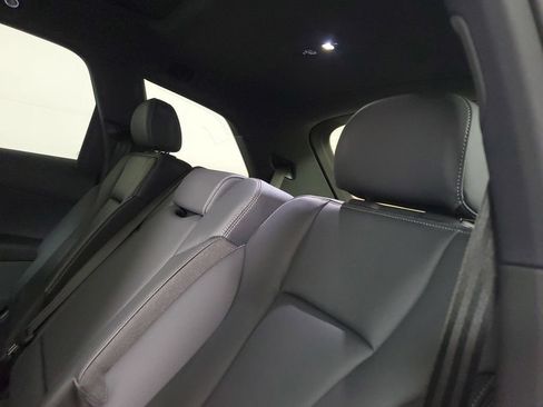 Used 2025 Audi Q7 3.0T Premium AWD/4WD image 12