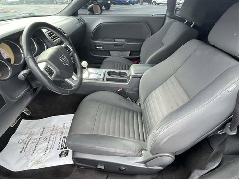 Used 2012 Dodge Challenger SXT w/ Sound Group image 10
