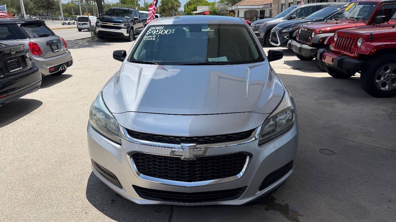 Used 2015 Chevrolet Malibu LS w/ Protection Package FWD image 2
