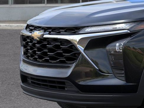 New 2026 Chevrolet Trax LS w/ Driver Confidence Package FWD image 13
