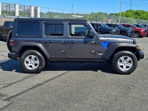 Used 2021 Jeep Wrangler Unlimited Sport AWD/4WD image 7