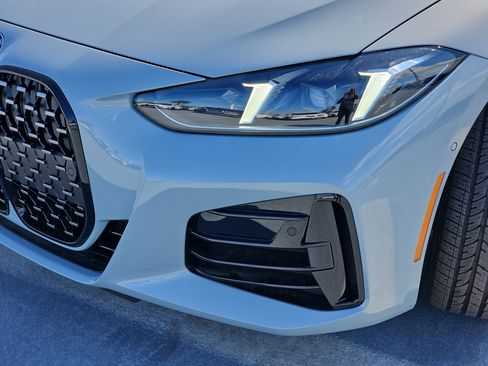 New 2026 BMW 430i Coupe w/ M Sport Package RWD image 32
