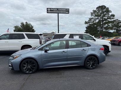Used 2023 Toyota Corolla SE w/ SE Premium Package