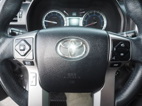 Used 2019 Toyota 4Runner SR5 image 27