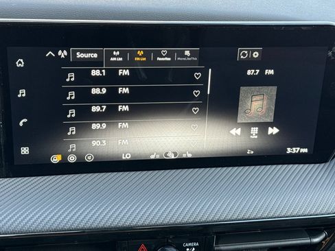 Used 2026 Nissan Kicks SR w/ SR Premium Package AWD/4WD image 18