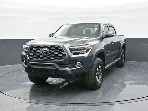 Used 2021 Toyota Tacoma TRD Off-Road AWD/4WD image 2