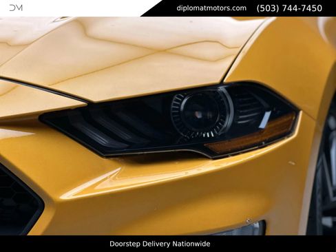 Used 2022 Ford Mustang GT Premium image 13