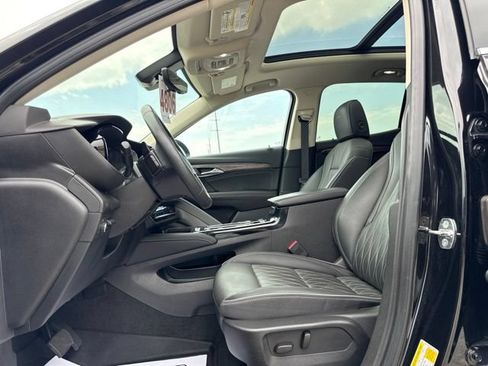Used 2023 Buick Envision Avenir AWD/4WD image 5