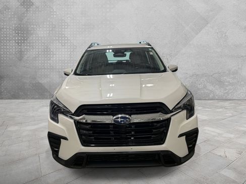 Used 2023 Subaru Ascent Limited AWD/4WD image 2