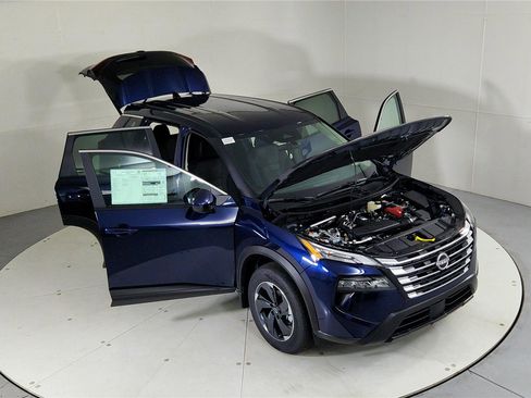 New 2026 Nissan Rogue SV image 45