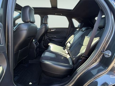 Used 2020 Ford Edge ST w/ Cold Weather Package image 23