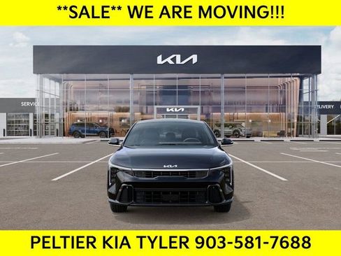 New 2025 Kia K4 GT-Line image 2