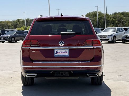 Used 2019 Volkswagen Atlas SEL R-Line FWD image 5