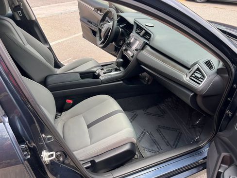Used 2020 Honda Civic LX image 9